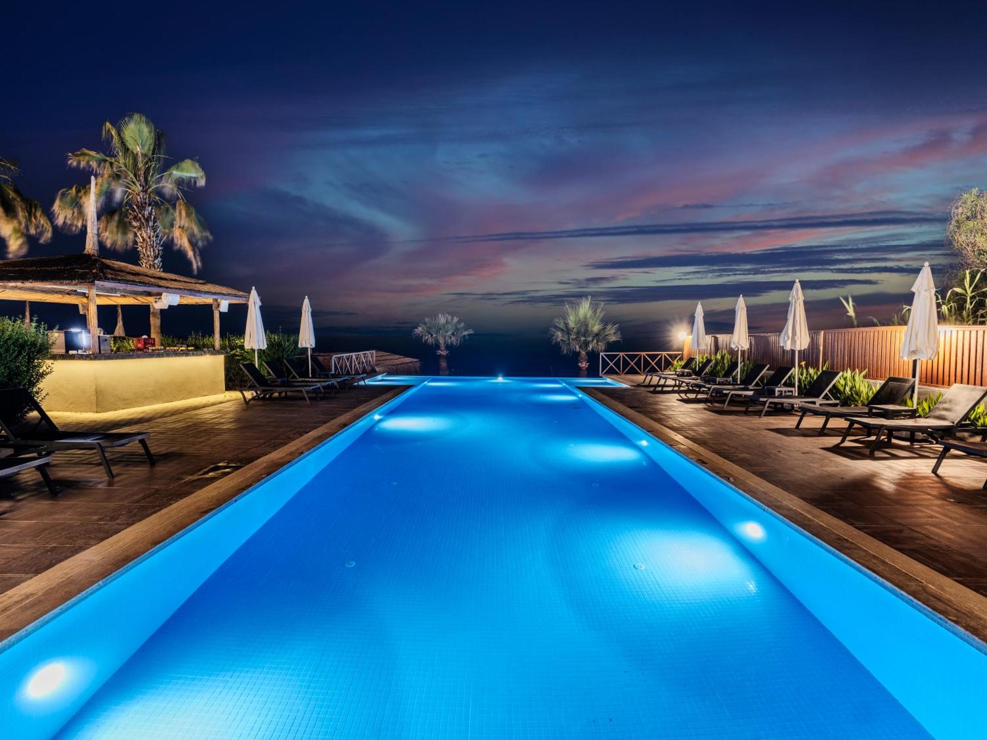Adora Calma Beach Hotel Adults Only Kızılot Exterior foto