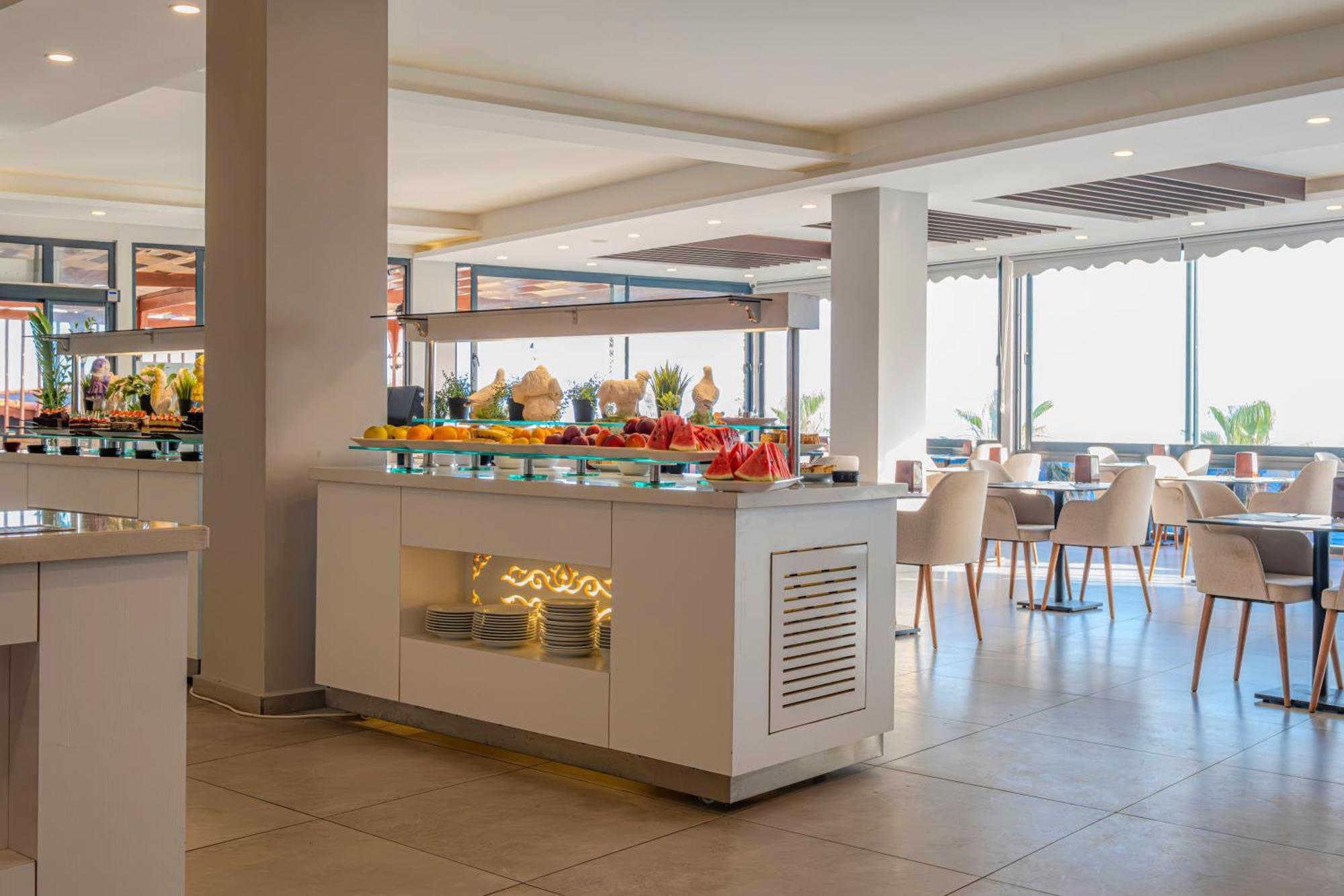 Adora Calma Beach Hotel Adults Only Kızılot Exterior foto