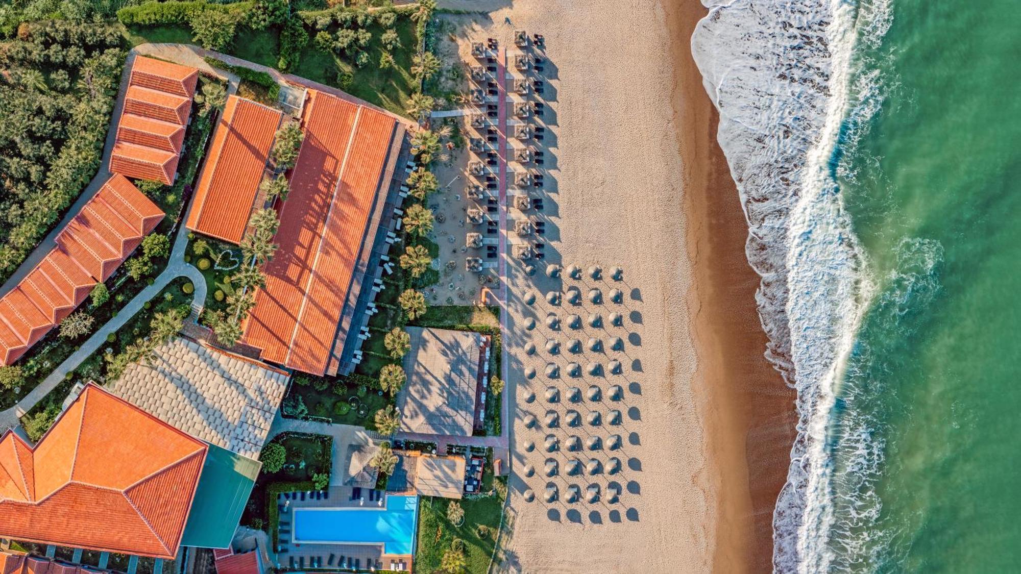 Adora Calma Beach Hotel Adults Only Kızılot Exterior foto