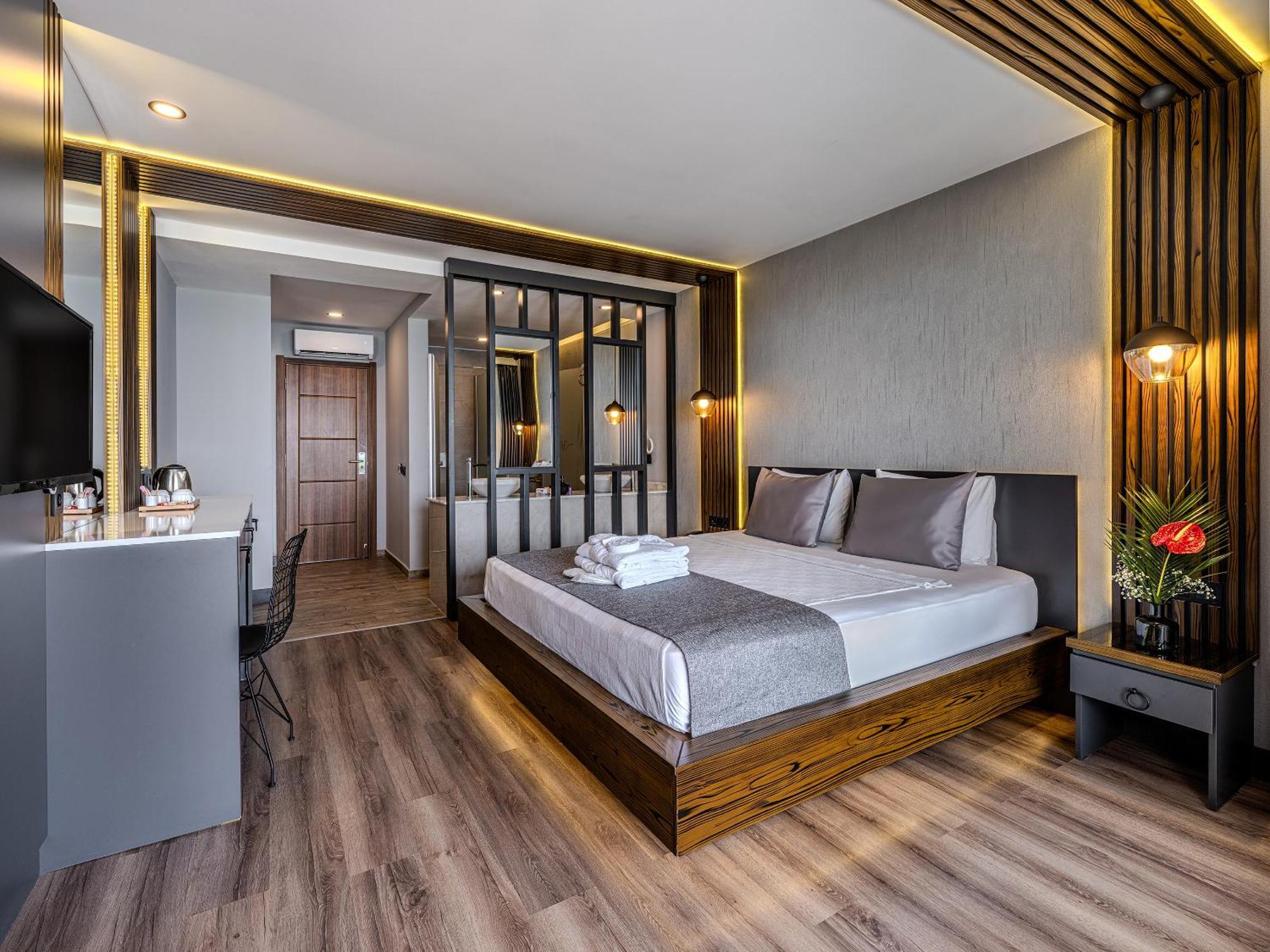 Adora Calma Beach Hotel Adults Only Kızılot Exterior foto